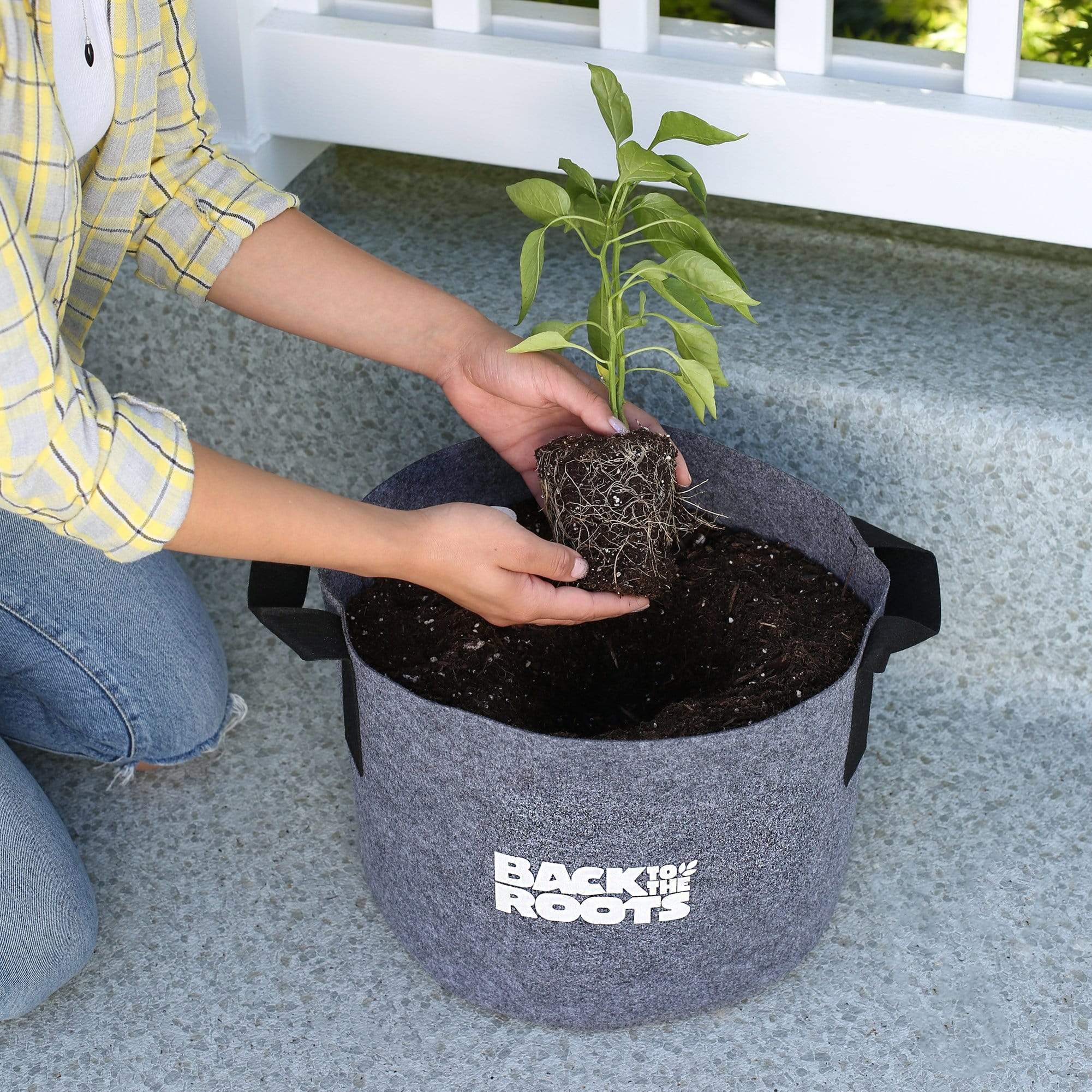 Self-Watering Fabric Garden Pot - Image 4